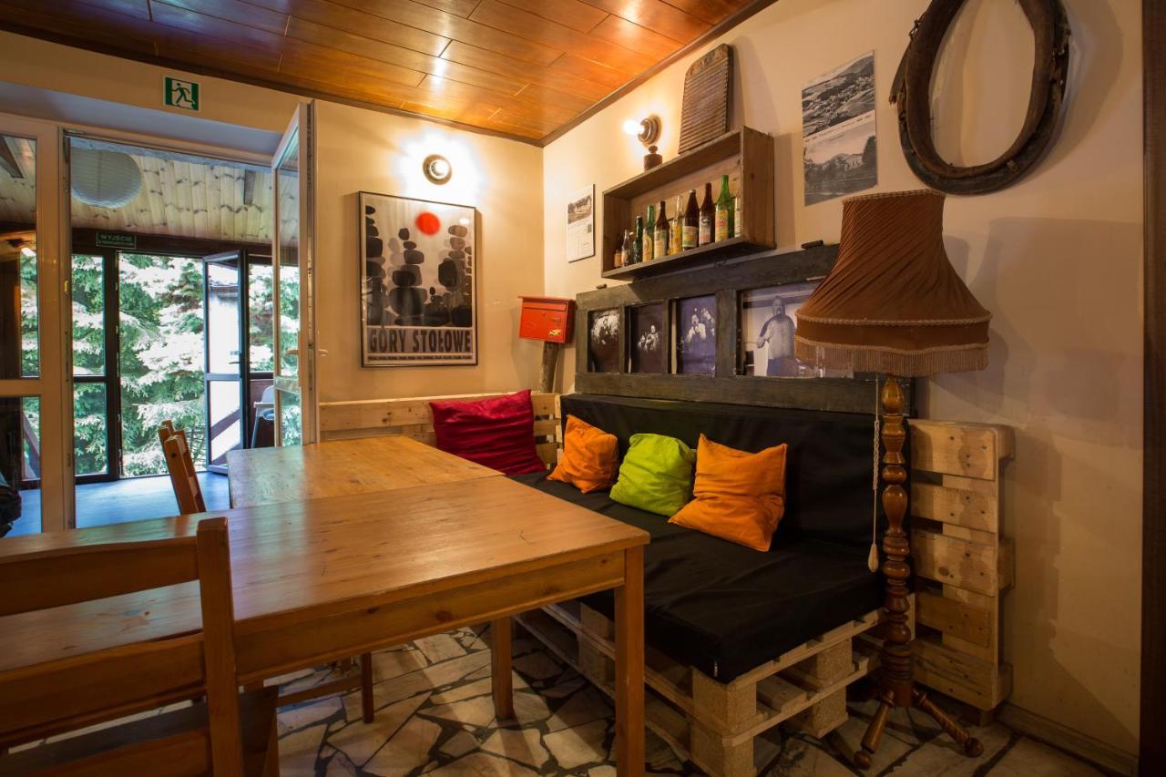 Hostel Szczelinka Pasterka Exteriör bild